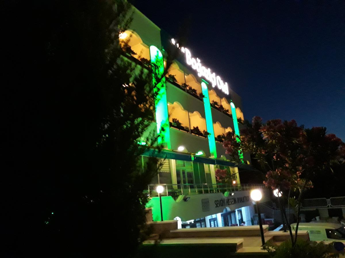 Bogazici Otel Ayvalik Luaran gambar